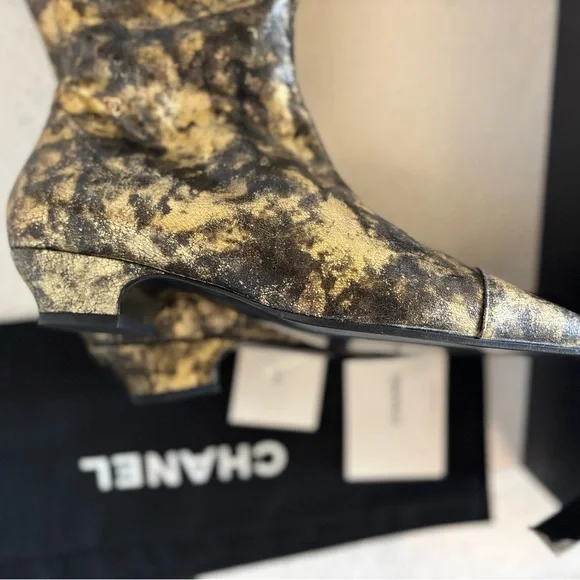 CHANEL BNIB AW 2018 Interlocking CC Logo thigh-high boots - Picture 14 of 16